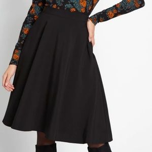 ModCloth Just This Sway A-Line Skirt (White)